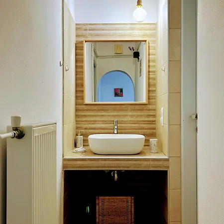 Bralos Appartement Patitiri
